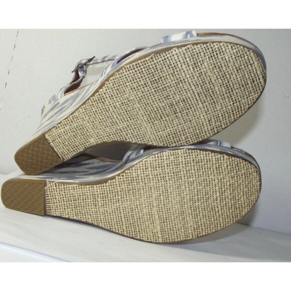 Toms Chambray Sandals 9.5 blue white canvas Peep-Toe Wedge adjustable straps - Picture 12 of 12